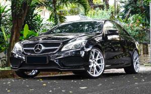 Mercedes-Benz C250 Coupe on Vossen Wheels (VFS-6) 2019 года